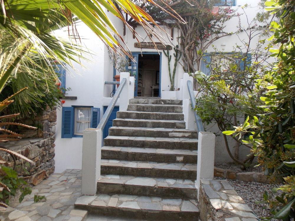 Studios & Suites Rania Mykonos Town Eksteriør bilde