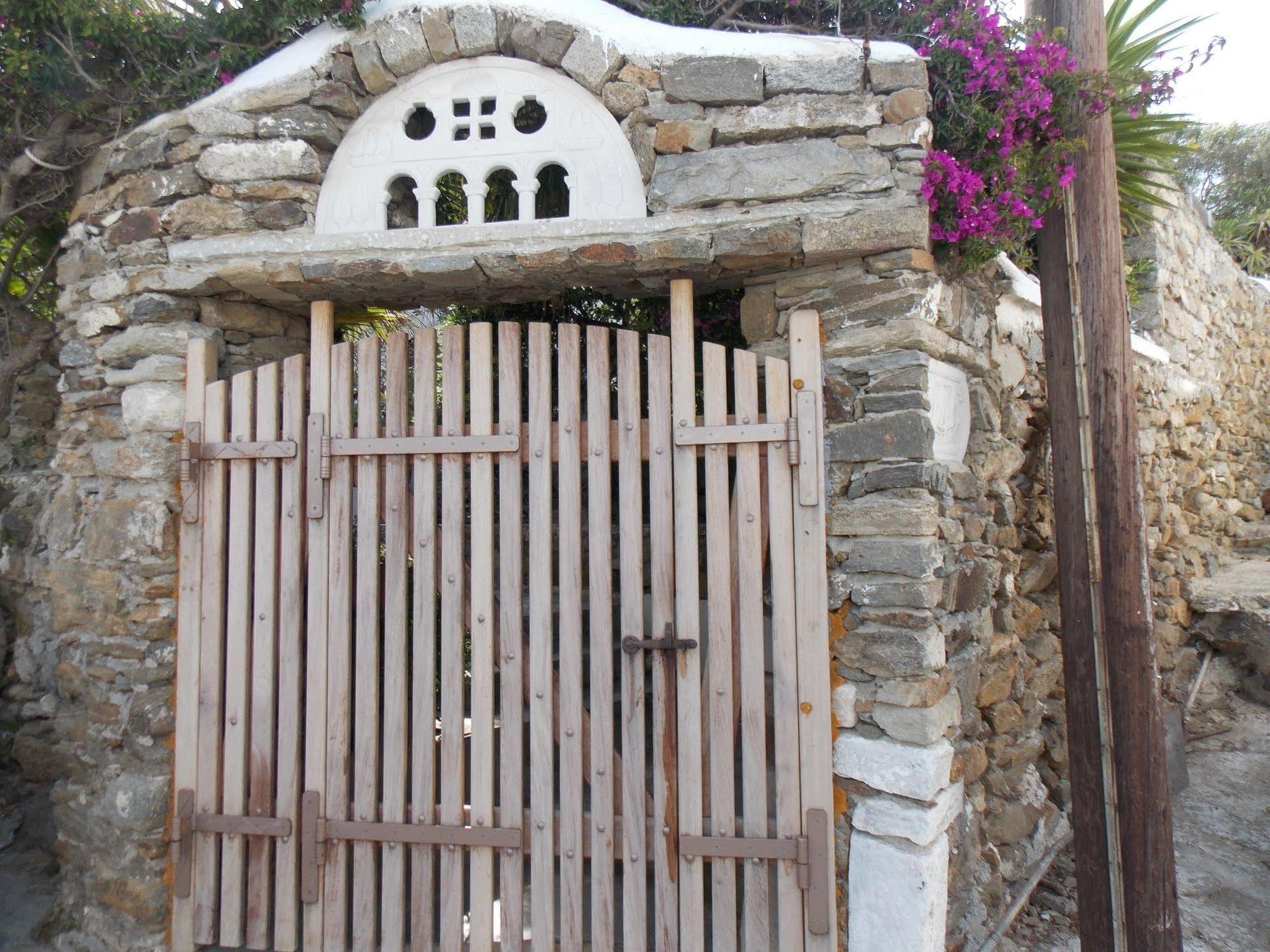Studios & Suites Rania Mykonos Town Eksteriør bilde